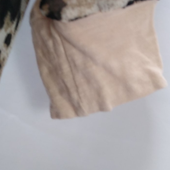 Bejeweled vanity shirt - Picture 4 of 6